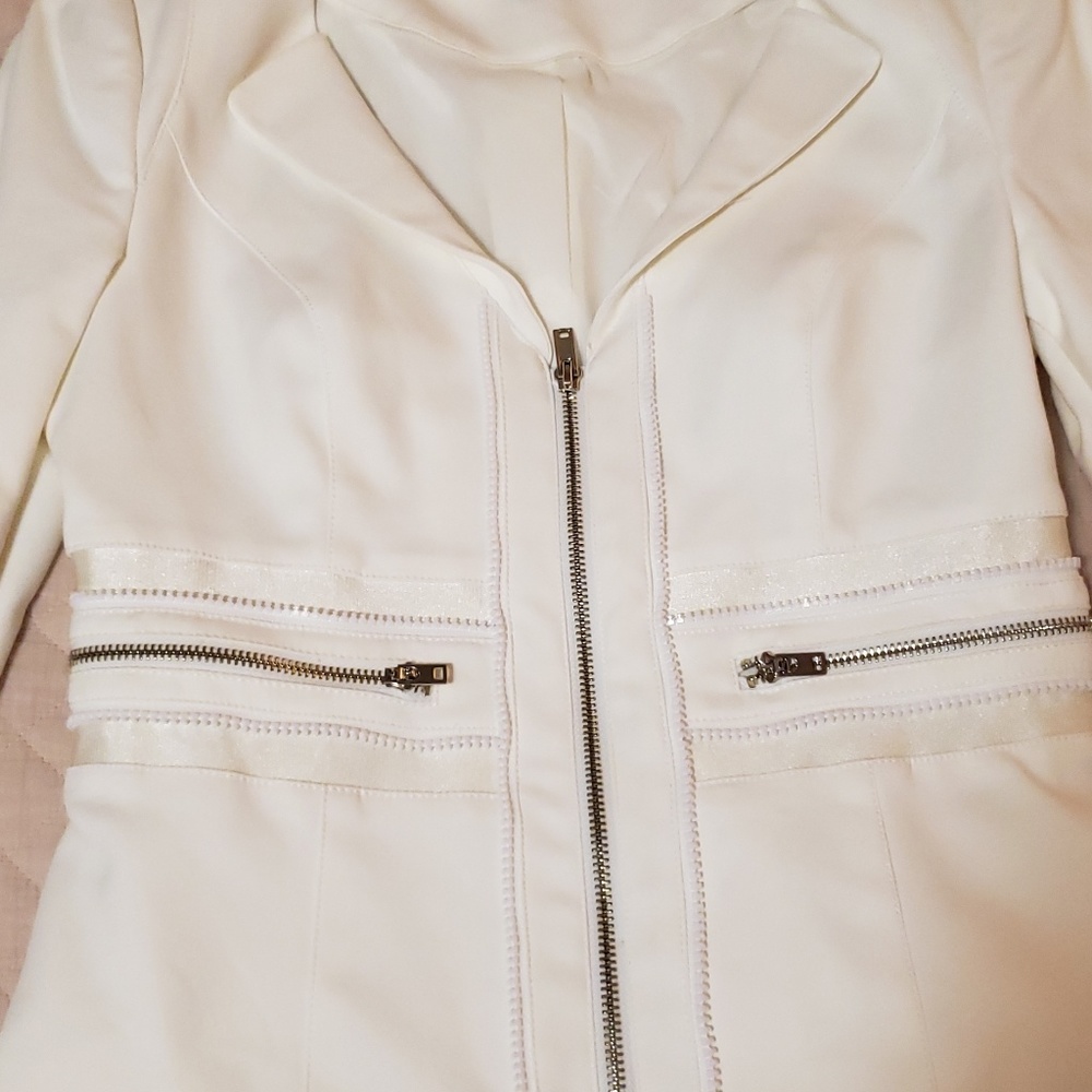 Jacket - Picture 5 of 6